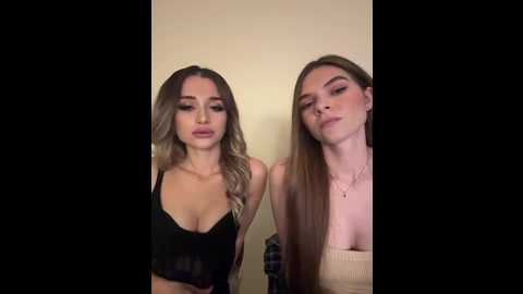 Media: emilyandmira Bongacams 2024-10-31 18:24:00