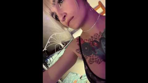 Media: absinthegirl Bongacams 2024-11-03 22:43:00