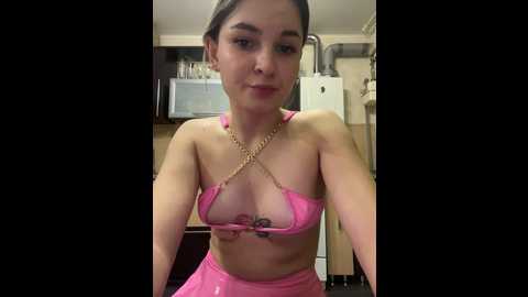 Media: luckyguyhawk01 Bongacams 2024-11-04 14:35:00