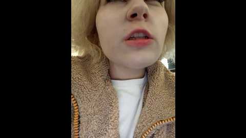Media: marie_outdoor Bongacams 2024-11-04 14:38:00