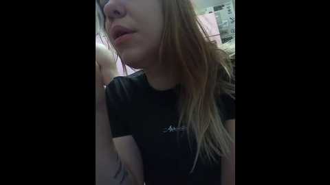 Media: niki233221 Bongacams 2024-11-06 14:14:00