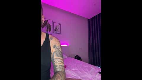 Media: twins666 Bongacams 2024-11-06 02:02:00