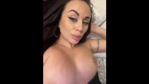 Media: _hennessy_ Bongacams 2024-11-08 09:13:00