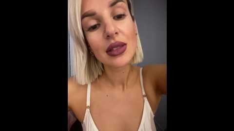 Media: stasya_moor Bongacams 2024-11-08 15:17:00