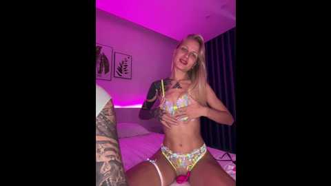 Media: twins666 Bongacams 2024-11-08 06:32:00