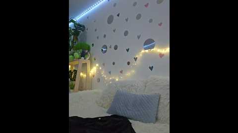 Media: mialiahot Bongacams 2024-11-10 12:28:00