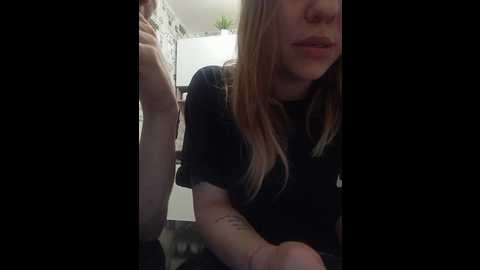 Media: niki233221 Bongacams 2024-11-10 16:29:00