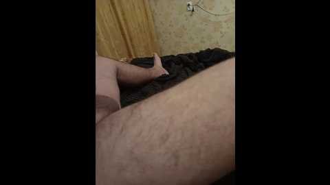 instruktor1985 @ bongacams on 20241113