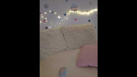 Media: mialiahot Bongacams 2024-11-14 00:08:00