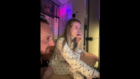 Media: vik1one1 Bongacams 2024-11-14 14:04:00