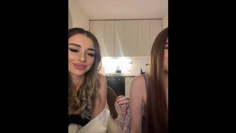 Media: emilyandmira Bongacams 2024-11-16 16:52:00