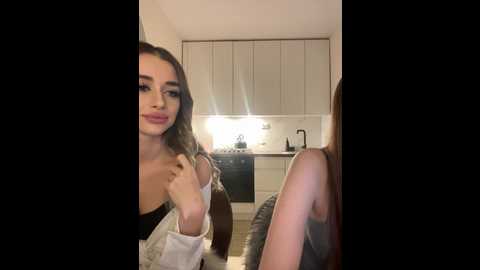 Media: emilyandmira Bongacams 2024-11-16 18:29:00