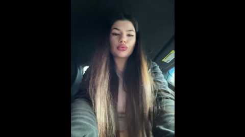 Media: _maybebaby_ Bongacams 2024-11-17 07:16:00