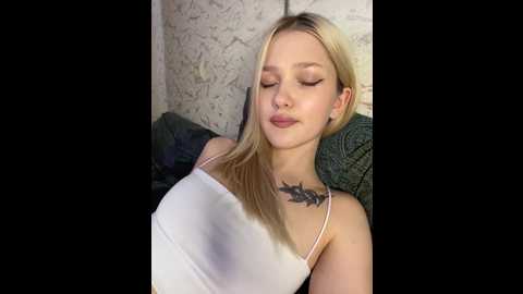 Media: _the_sweet_couple_ Bongacams 2024-11-17 07:17:00