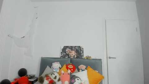 Media: dolly_ll Bongacams 2024-11-17 20:50:00