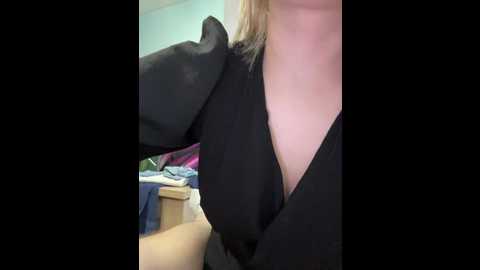 Media: essss33331 Bongacams 2024-11-17 04:48:00