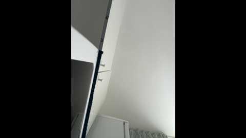Media: kiss_krisss Bongacams 2024-11-17 07:17:00