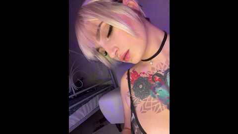 Media: absinthegirl Bongacams 2024-11-18 13:03:00