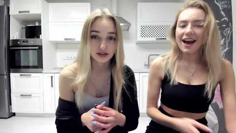 Media: busenok Bongacams 2024-11-19 20:50:00