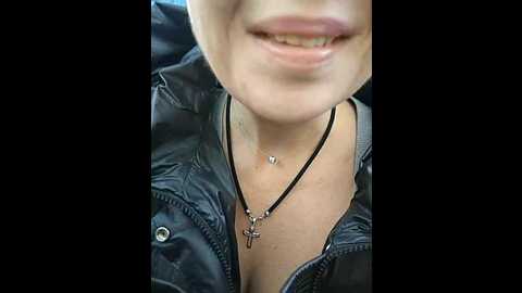 Media: businka_25 Bongacams 2024-11-19 08:34:00