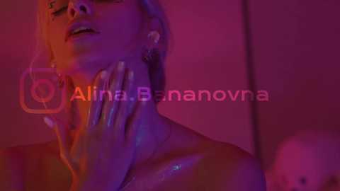 Media: heybanana Bongacams 2024-11-19 00:05:00