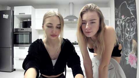 Media: busenok Bongacams 2024-11-20 00:44:00