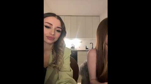 Media: emilyandmira Bongacams 2024-11-20 17:49:00