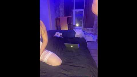 Media: kristallik_1 Bongacams 2024-11-20 16:04:00