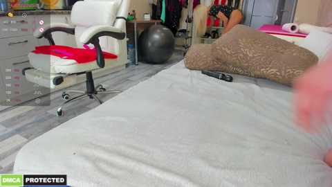 Media: tanyaandwinson Bongacams 2024-11-20 21:51:00