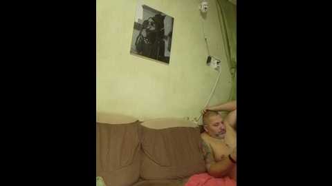 Media: kissmabont Bongacams 2024-11-21 21:16:00