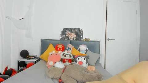 Media: dolly_ll Bongacams 2024-11-22 16:31:00