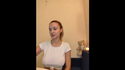 Media: lola3000 Bongacams 2024-11-22 18:10:00