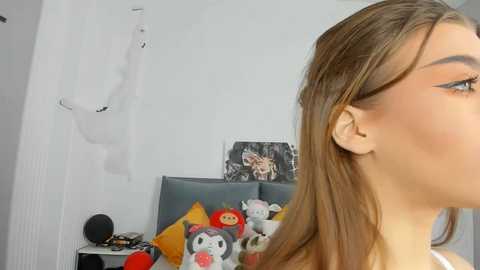 Media: dolly_ll Bongacams 2024-11-24 11:45:00