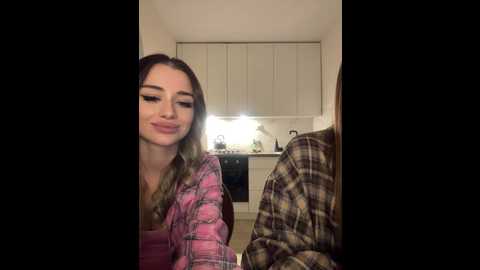 Media: emilyandmira Bongacams 2024-11-24 22:05:00
