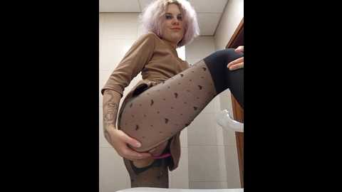 Media: marie_outdoor Bongacams 2024-11-24 13:30:00