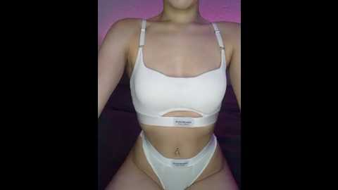 Media: plohishi2 Bongacams 2024-11-24 05:18:00