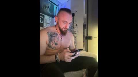 Media: vik1one1 Bongacams 2024-11-25 08:39:00