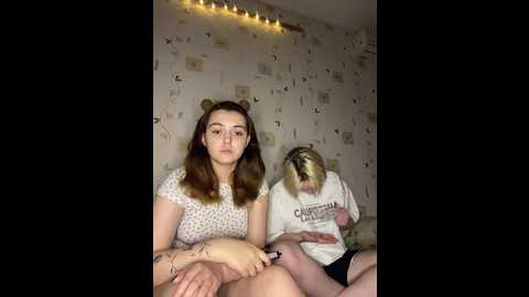 Media: kittycolorfull Bongacams 2024-11-26 22:18:00