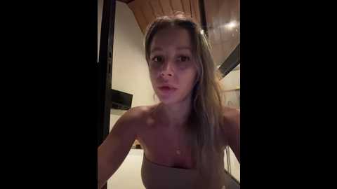 Media: meow_777 Bongacams 2024-11-26 15:22:00