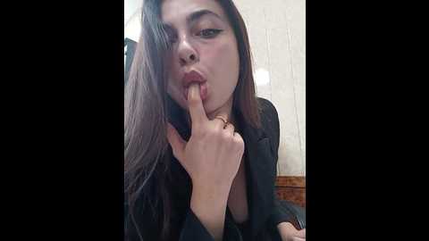 Media: nikkysecrets Bongacams 2024-11-26 05:16:00