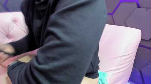 Media: room_kitty Bongacams 2024-11-26 13:20:00