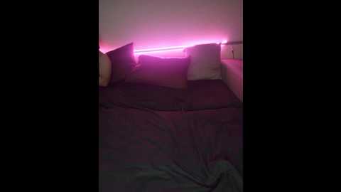 Media: plohishi2 Bongacams 2024-11-27 06:06:00
