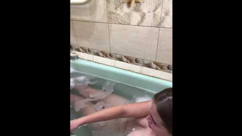 Media: xxxxxsexxxxxx Bongacams 2024-11-28 19:43:00