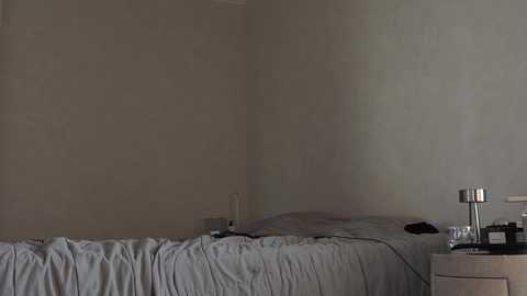 Media: diffgirls1_1 Bongacams 2024-11-29 09:44:00