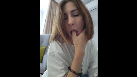 Media: fina771 Bongacams 2024-12-01 10:30:00