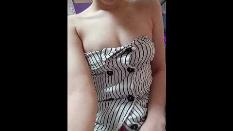 Media: hotpepper_sweetpepper Bongacams 2024-12-02 04:52:00