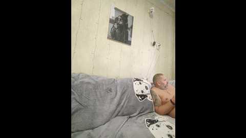 Media: kissmabont Bongacams 2024-12-02 06:44:00