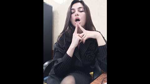 Media: nikkysecrets Bongacams 2024-12-02 07:37:00