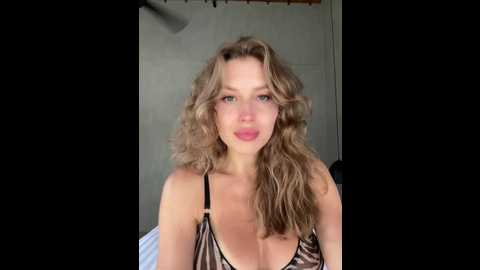Media: sweetpeach77 Bongacams 2024-12-02 07:57:00