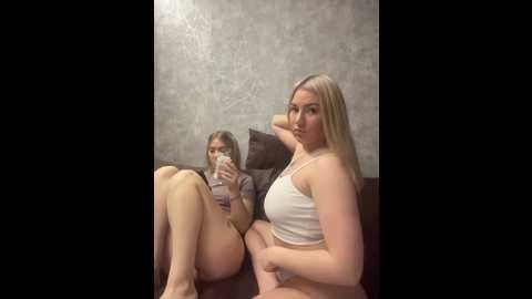 Media: karolina7 Bongacams 2025-05-27 18:09:00